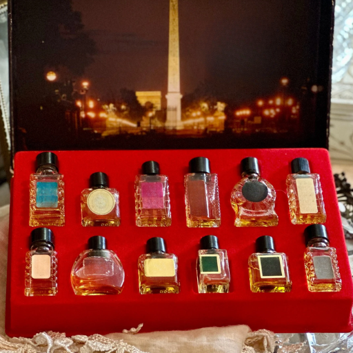 Mini box