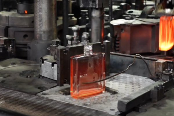 Perfume bottle manufacturing 8