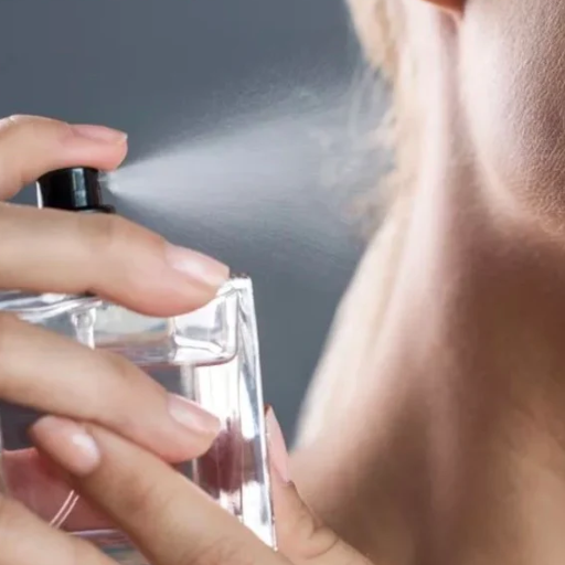 Should I Spray Perfume on my Skin or Clothes