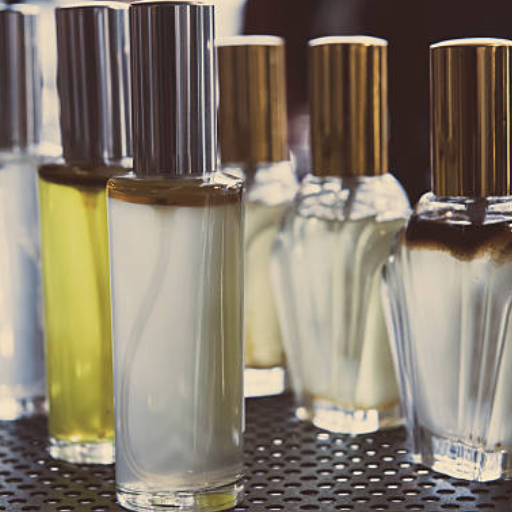 What Are the Different Types of Perfume Bottles and Their Refill Methods