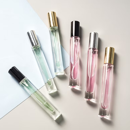 What are the advantages of plastic perfume bottles