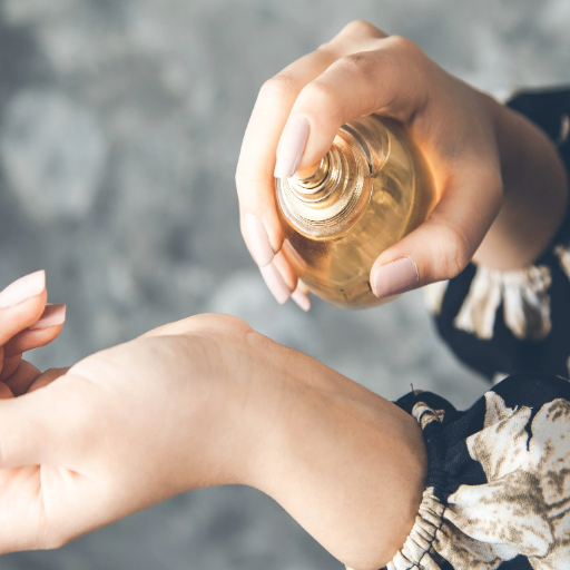 When Should You Use Body Spray vs Perfume