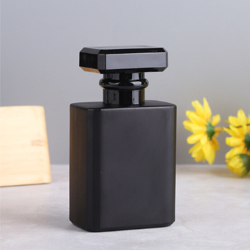 Exploring the Aesthetic Appeal of Matte Black and Square Perfume Bottles