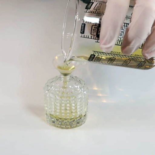 How to Safely Store Perfume in Empty Bottles?
