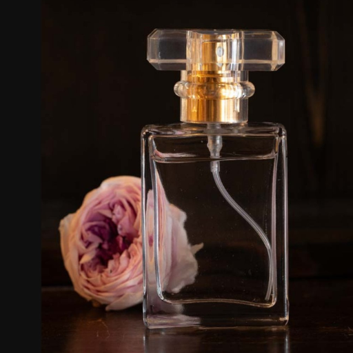 What Are the Benefits of Customizing Your Perfume Bottle?