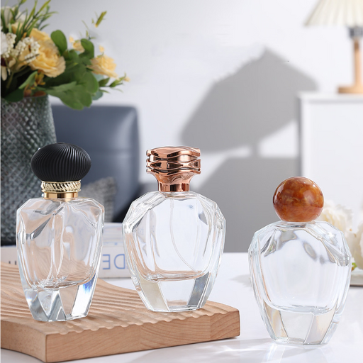 What Should You Look for in a Perfume Bottle Manufacturer?