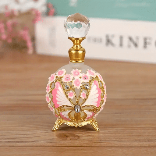 Exploring Unique Perfume Bottles: Artistry in Design and Craftsmanship