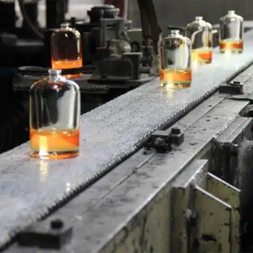 The Manufacturing Process of Glass Perfume Bottles